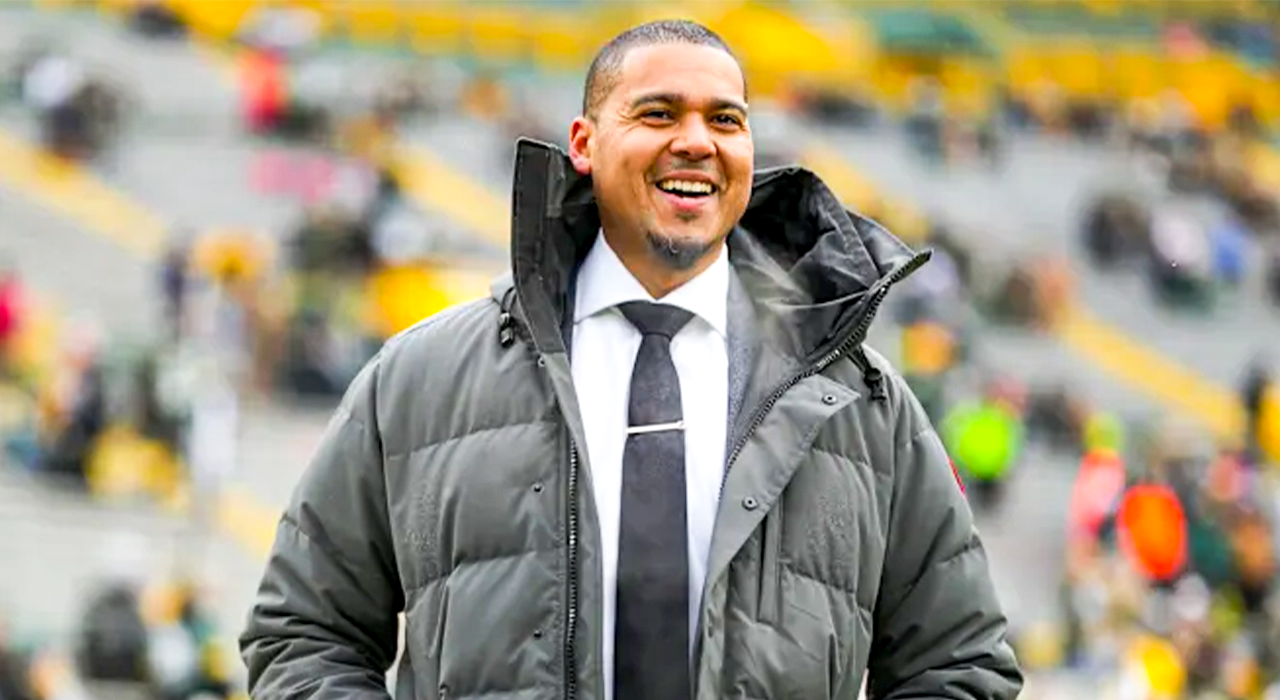 Why Ryan Poles’ Contract Extension Was The Right Move For The Chicago Bears
