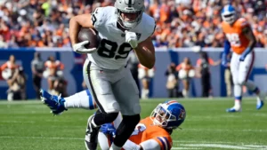 Top 6 Fantasy Players From the Las Vegas Raiders vs. Washington Commanders Game Week 3