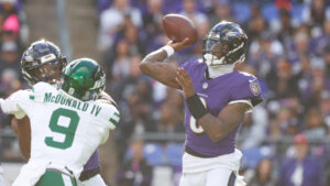 Ravens’ Offense Stuffed in Thanksgiving Upset
