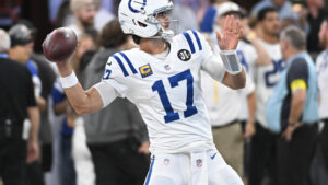 Should the Colts re-sign Daniel Jones?
