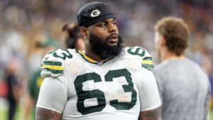 Packers Lineman Arrested on 2 Felonies at LaGuardia After Doing Everything TSA Told Him To Do
