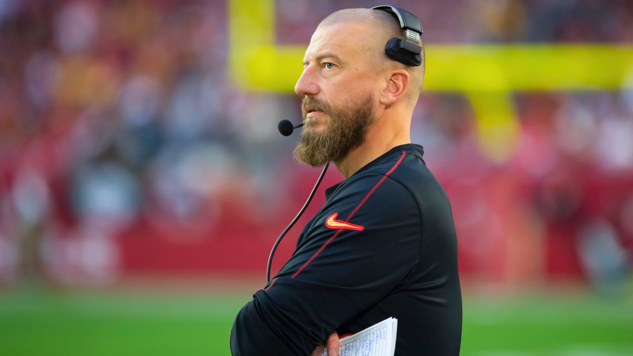 Seahawks Bet Title Defense On First-Time Play-Caller—’Never Called Offensive Plays’ In 23-Year Career