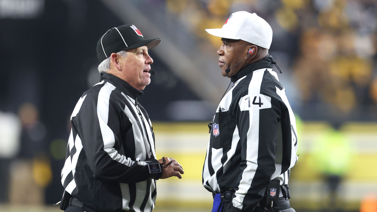 NFL Replacement Ref Plan Revives 2012 Nightmare—110-Day Lockout Could Repeat