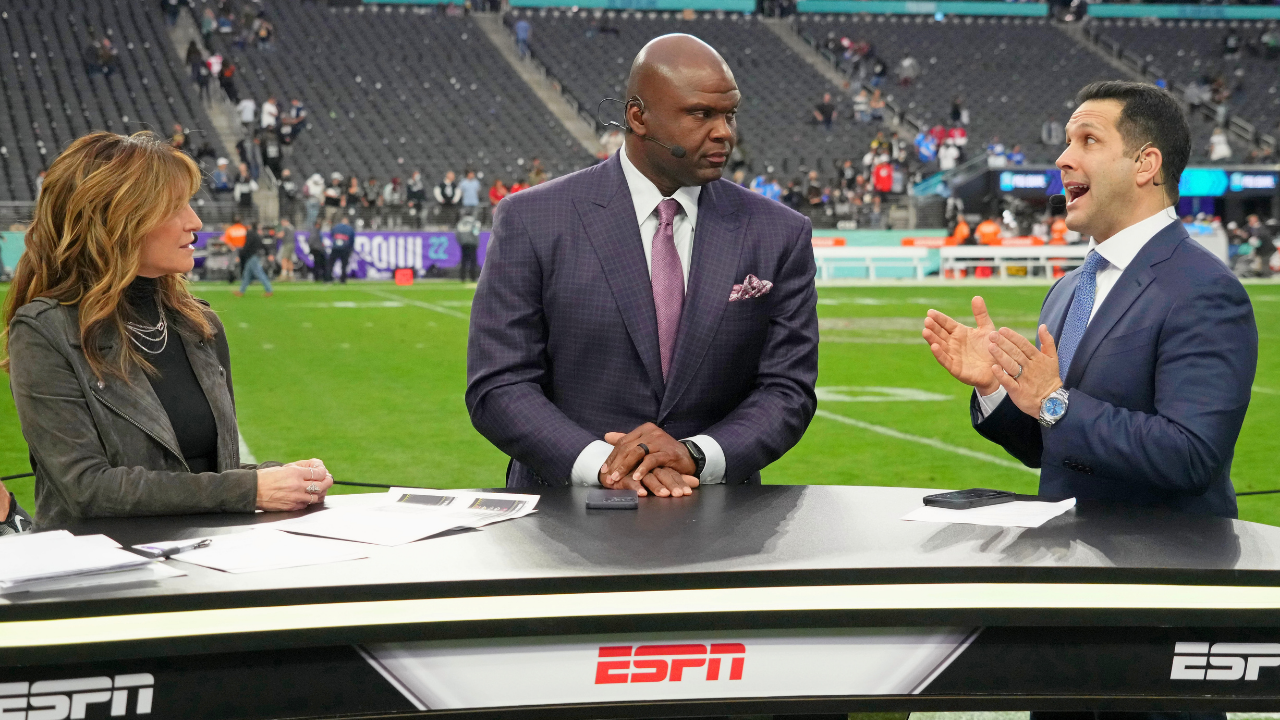 Adam Schefter Explodes At NFL’s ‘Legal Tampering’ Circus—ESPN Colleague Fires Back With One Word