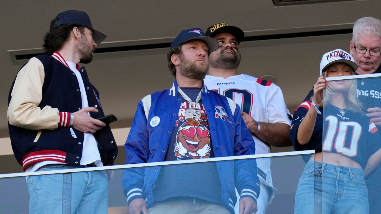 Barstool Sports Faces Nationwide Boycott After Mocking Lou Holtz Hours After Death With ‘Disgusting’ Joke