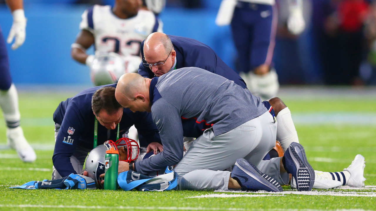 17-Year NFL Doctor Warns League’s Wednesday Grab Is “All About Revenue”—Not Player Safety