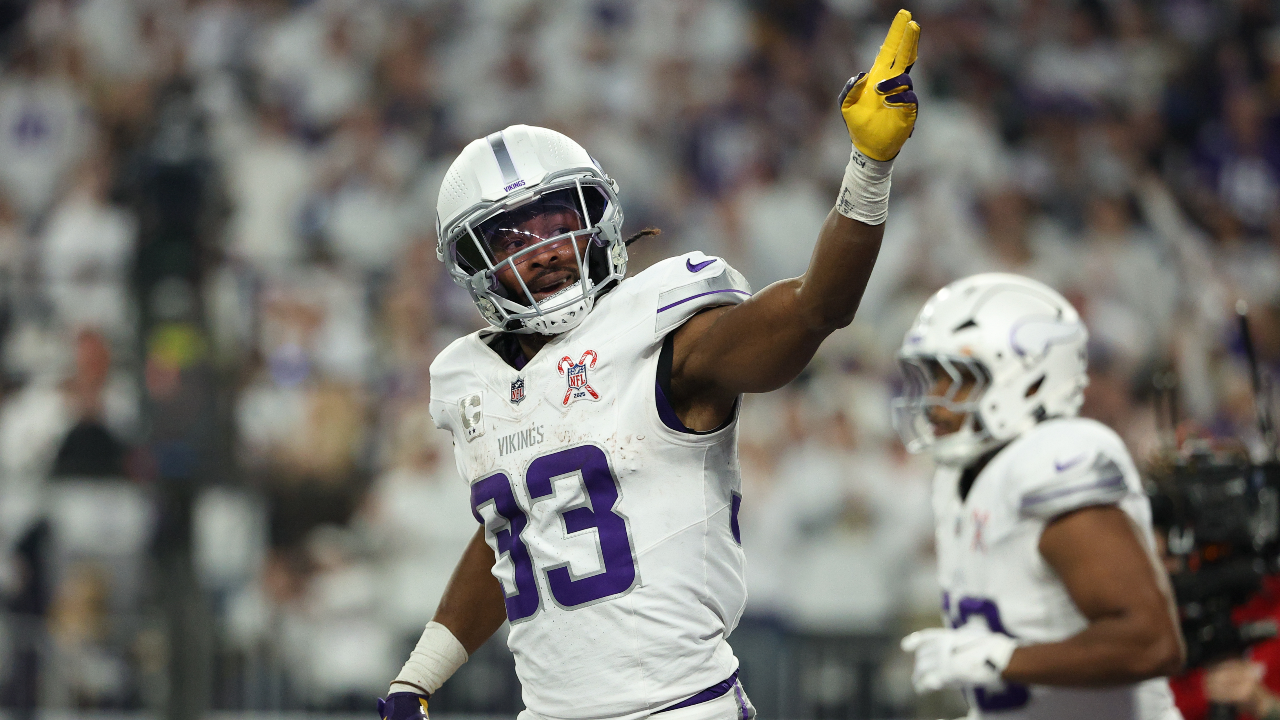 Vikings Dump 2 Veteran Captains To Save $18.65M—Near-Worst Salary Cap Overage In Entire NFL