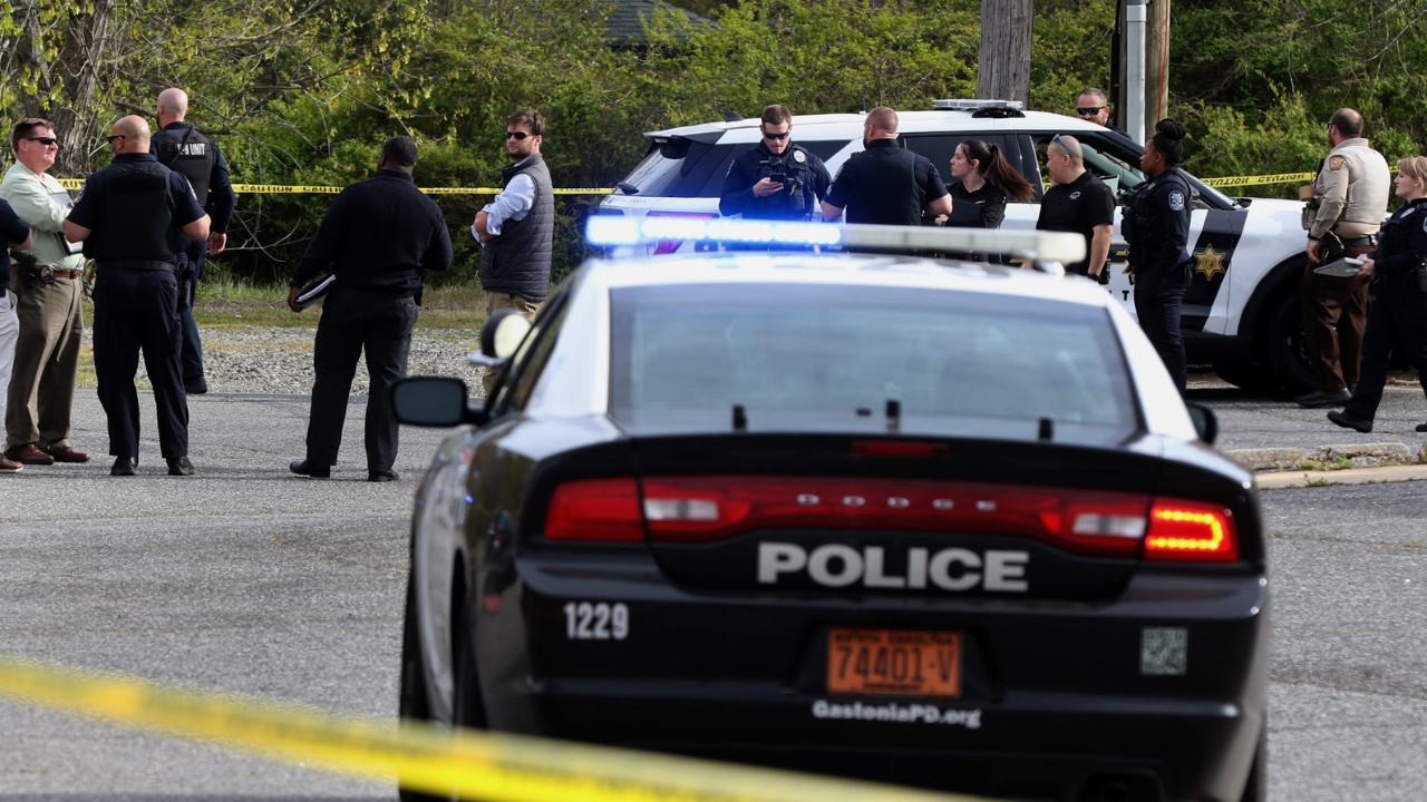 Pro Football Player Jordan Jones Shot Dead After Trying to Break Up Bar Fight