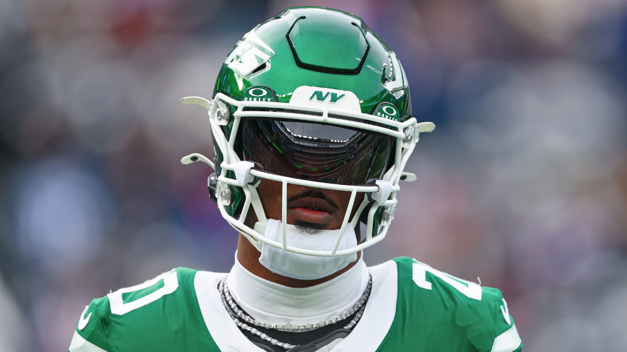 Jets Keep Breece Hall Off Open Market With $14.3M Franchise Tag After Interest From Multiple Teams