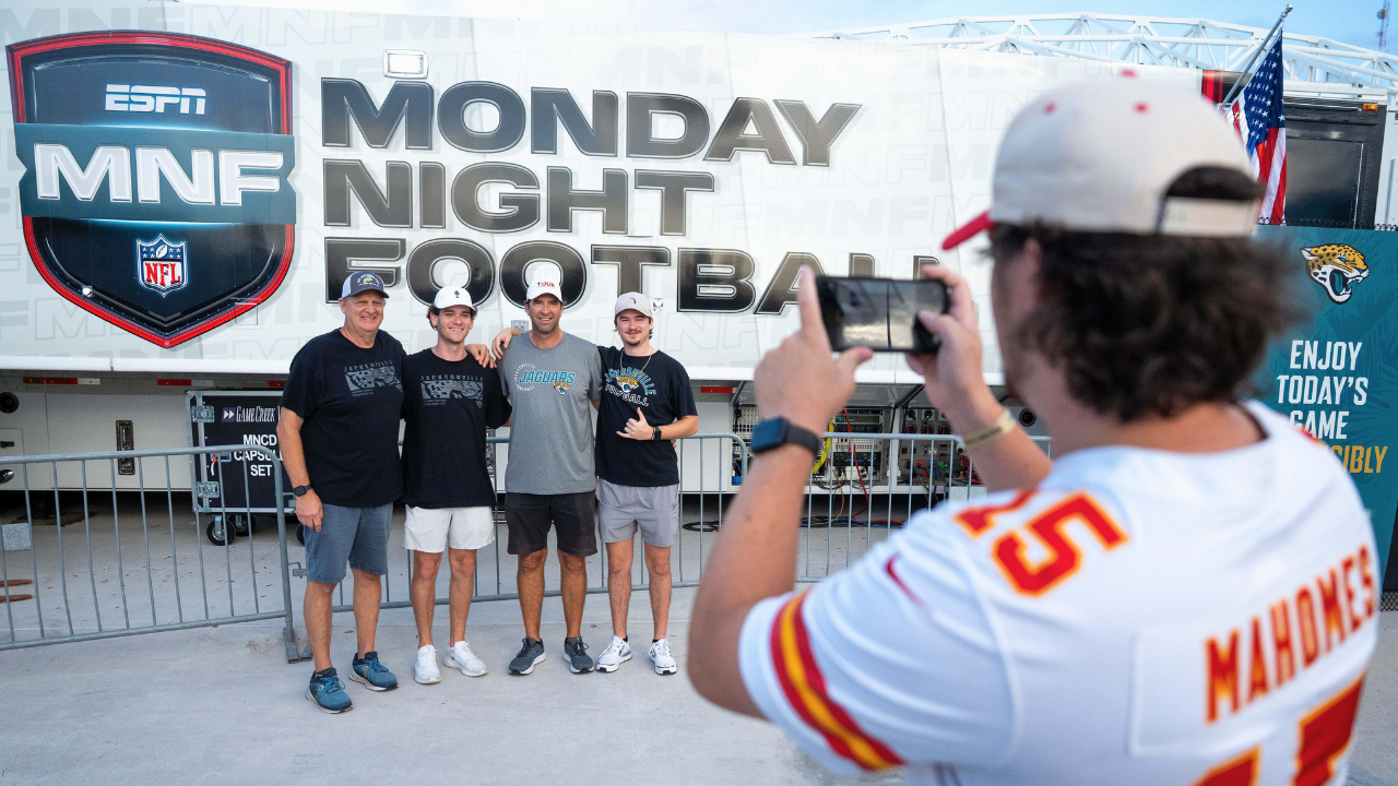 NFL Kills Monday Night Doubleheaders After ‘More Free Football’ Experiment Backfires