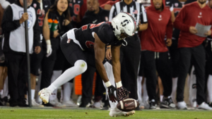 Son Of NFL’s All-Time Rusher Rejects Cowboys For Chiefs After Going Undrafted