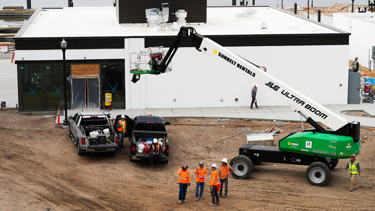 Jaguars Flee Jacksonville For Orlando After $1.4B Renovation