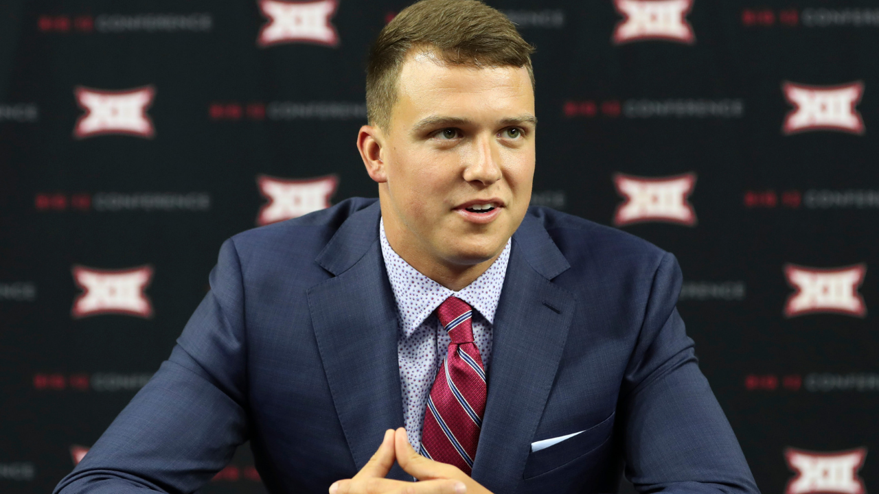 Bucs Poach Falcons’ ‘Insane Diagonal Catch’ Receiver—7-Year Journeyman Finally Lands