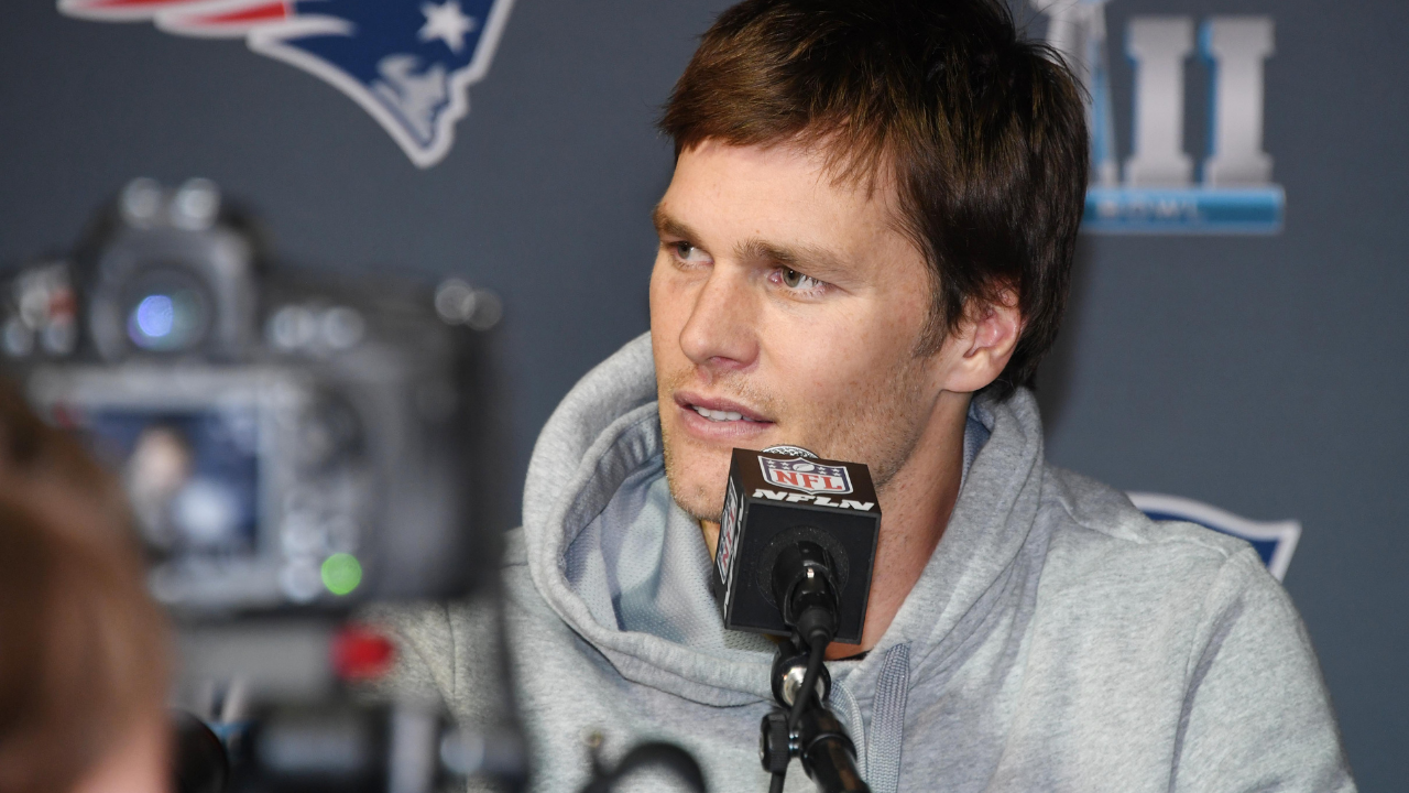 NFL’s 6-Super-Bowl Coach Denied Hall Of Fame Over ‘Cheating Stuff’—Brady Still Runs 2 Franchises