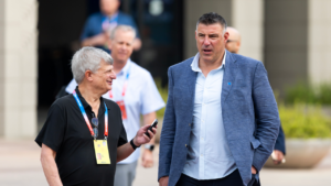 Vrabel Hid 6-Year Affair Across 3 Cities While NFL Reporter Covered His Team