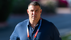 Patriots Deploy Captains To Defend Vrabel After Hiding 6-Year Affair With NFL Reporter