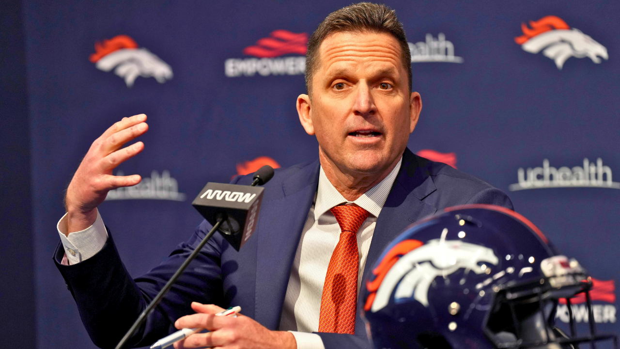 Broncos’ 15-4 GM Rejects Vikings After 13 Years In Minnesota—’Overdue’ Extension Still Unsigned