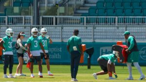 Miami Dolphins Rookie Quits the NFL After Just 4 Days on the Roster