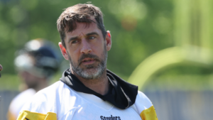 NFL Insider Exposes the Real Target of Aaron Rodgers’ Farewell