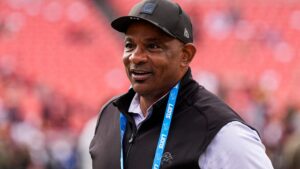 Vikings Target Lions’ Agnew For GM Job As Detroit Risks Losing Its 2nd Key Exec In 2 Years