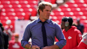 Brady’s $37.5M-A-Year Voice Loses Best Analyst Award To The Man He Replaced