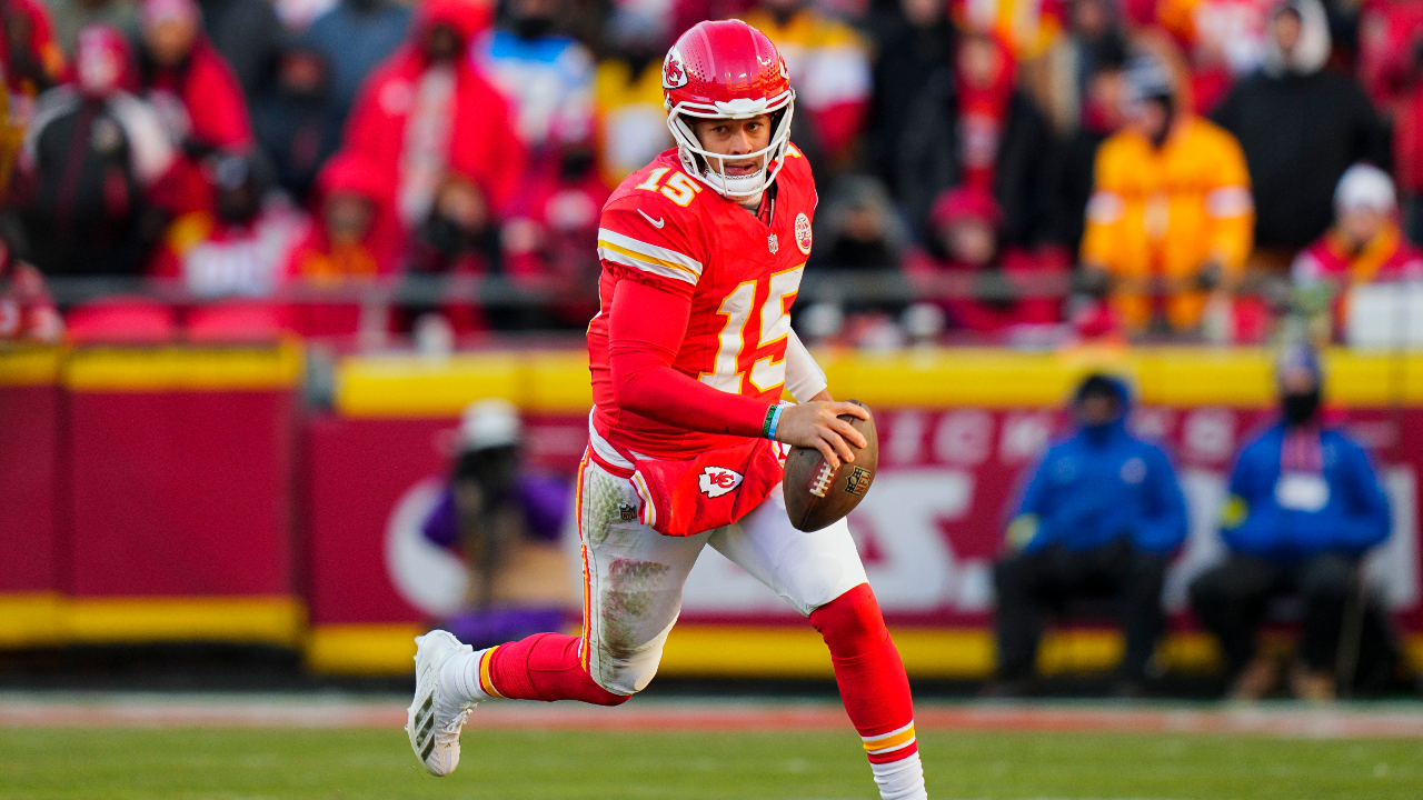 Chiefs’ 3-Time Super Bowl MVP Wins Sports Emmy For Netflix Show