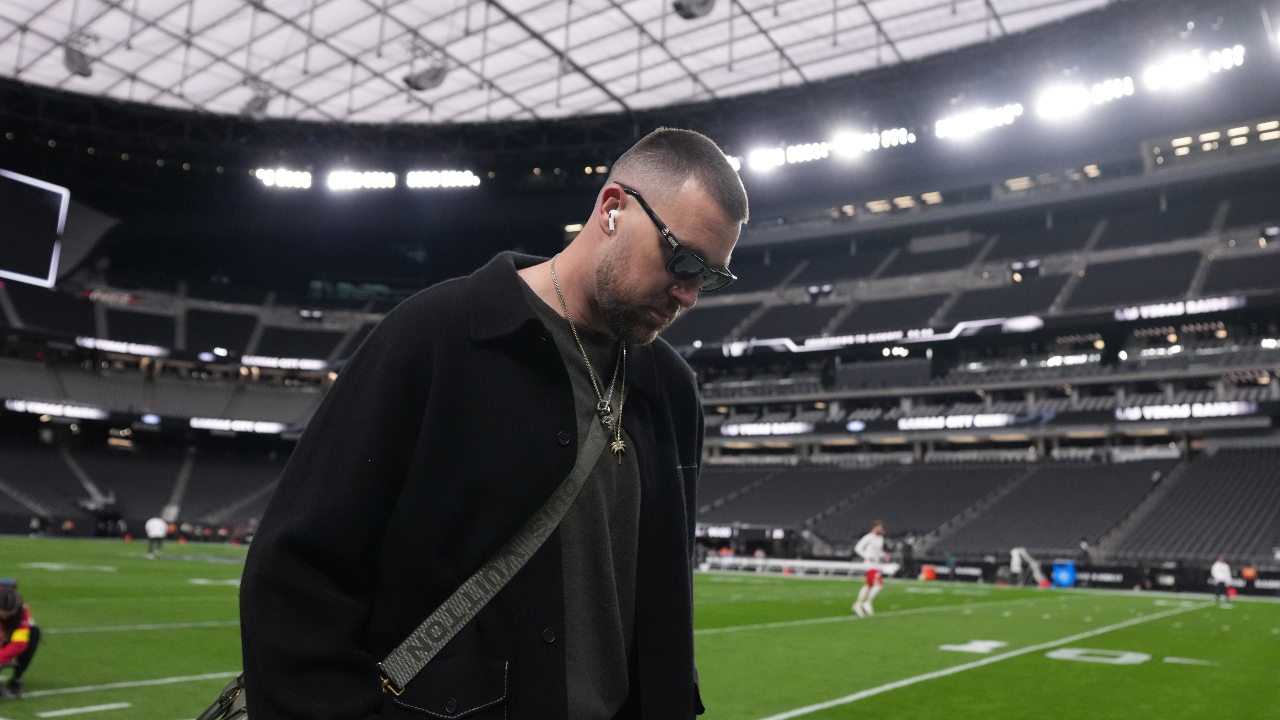 Taylor Swift Cuts Kelce’s Father From $800K-Ring Wedding As Insider Claims ‘Tension’