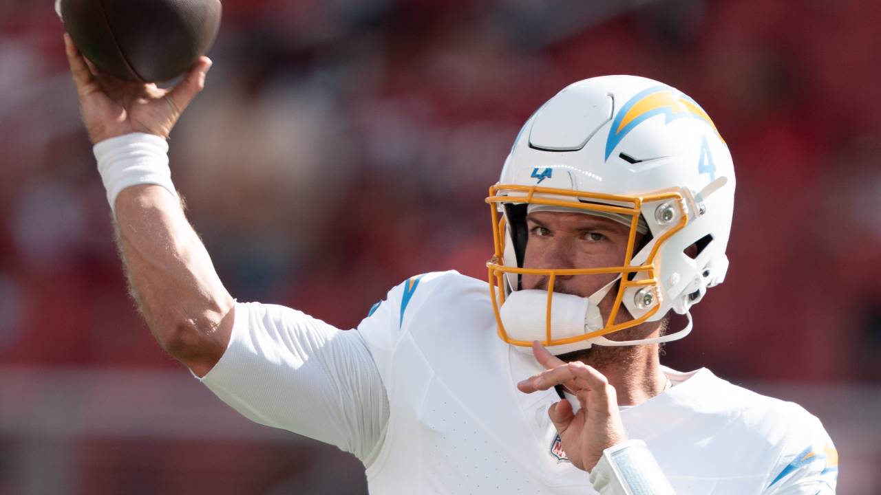 Heinicke Retires At 33 After Pylon Dive, 6,663 Yards, And 5 NFL Teams In 7 Years.