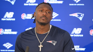 Chiefs’ No-Trade Call On Brown Pays Off As Eagles WR Drama Boils Over
