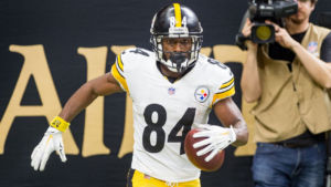 NFL’s Highest-Paid Receiver Who Lost $30M Calls Two Legends ‘Garbage’